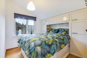 2 Schlafzimmer, Bügeleisen/Bügelbrett, Reisekinderbett, WLAN