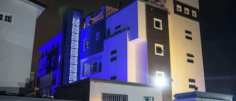 Front of property - evening/night