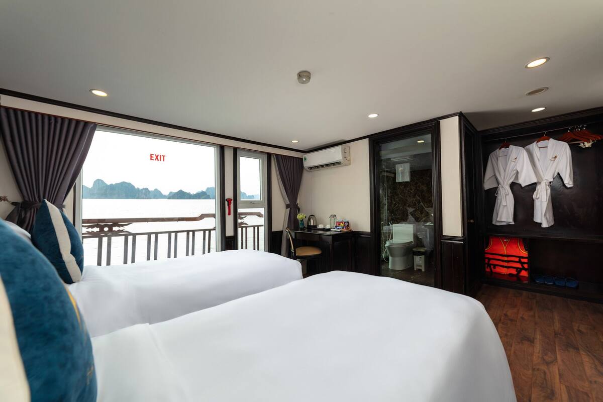 Executive Double or Twin Room, Second Floor | In-room safe, desk, soundproofing, iron/ironing board (on request)