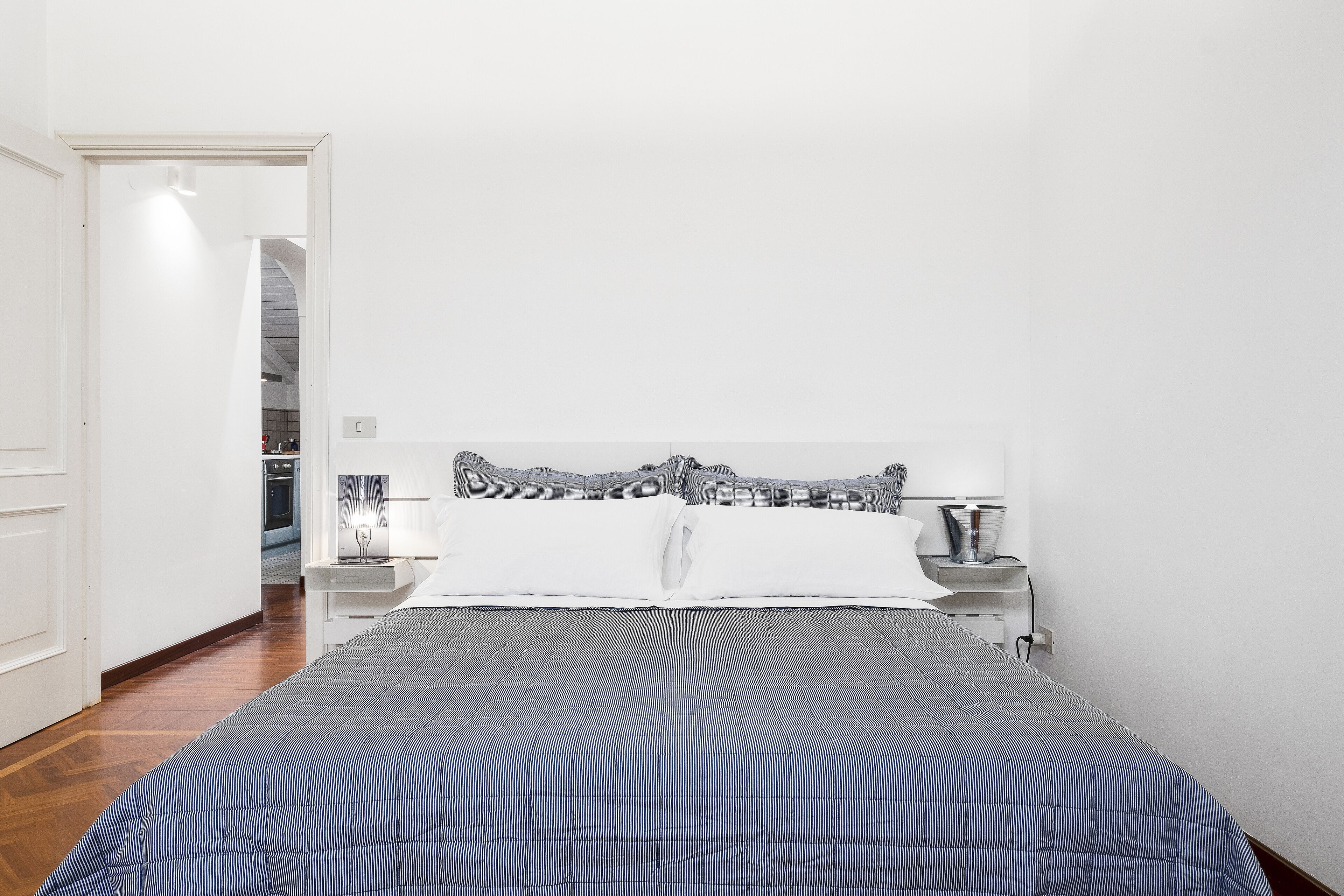 Pratello Elegante e Raffinata Mansarda