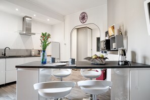 In-room dining