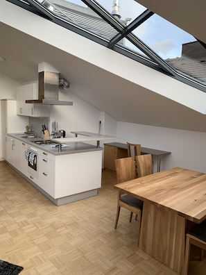Loft, 1 Bedroom | Private kitchen | Full-sized fridge, oven, stovetop, electric kettle