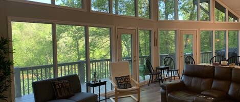 Smart TV, fireplace, video games, DVD player