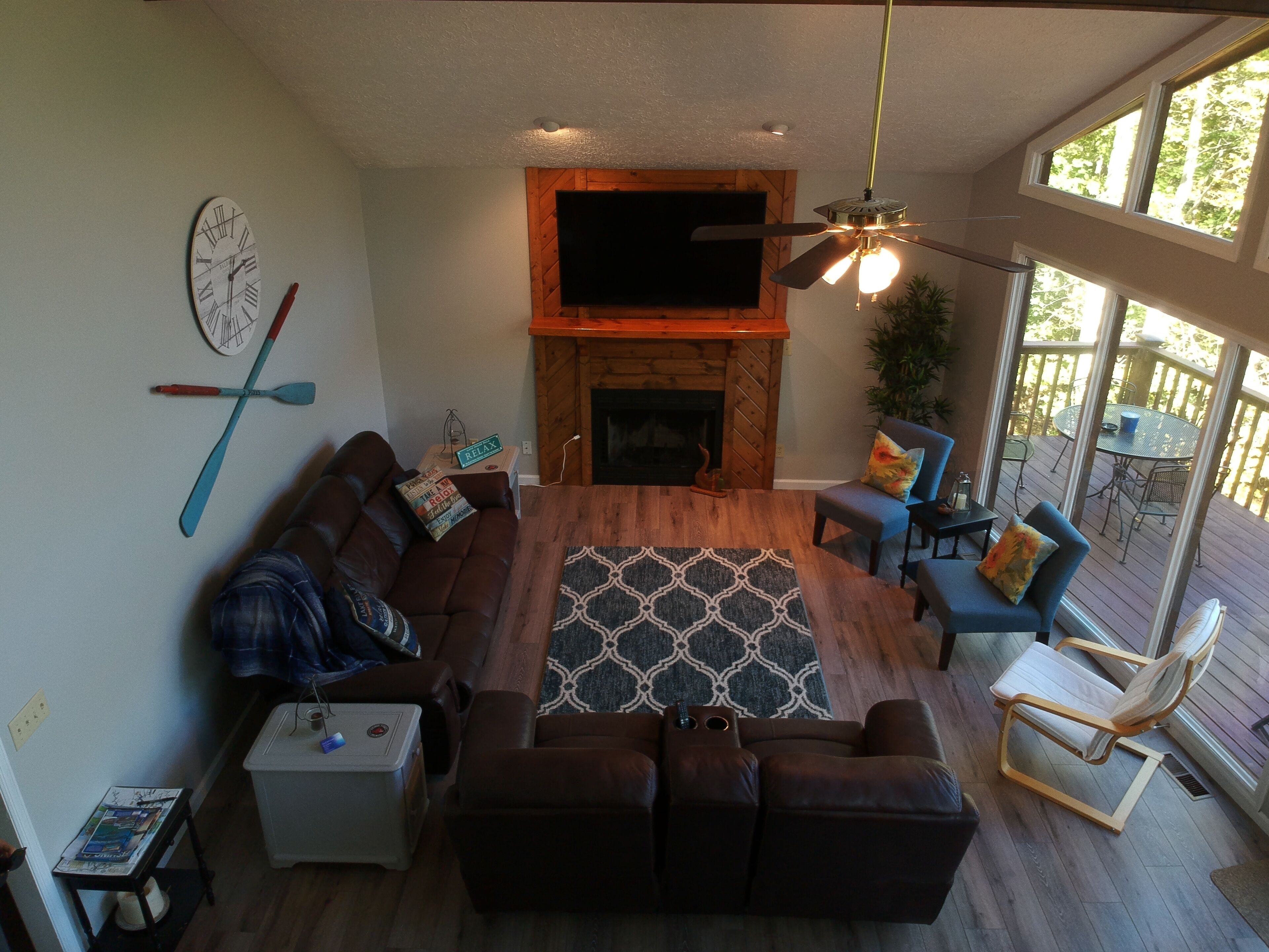 Hiwassee Hideaway - Lakefront, Covered Dock, Quiet Cove, Breathtaking Views...