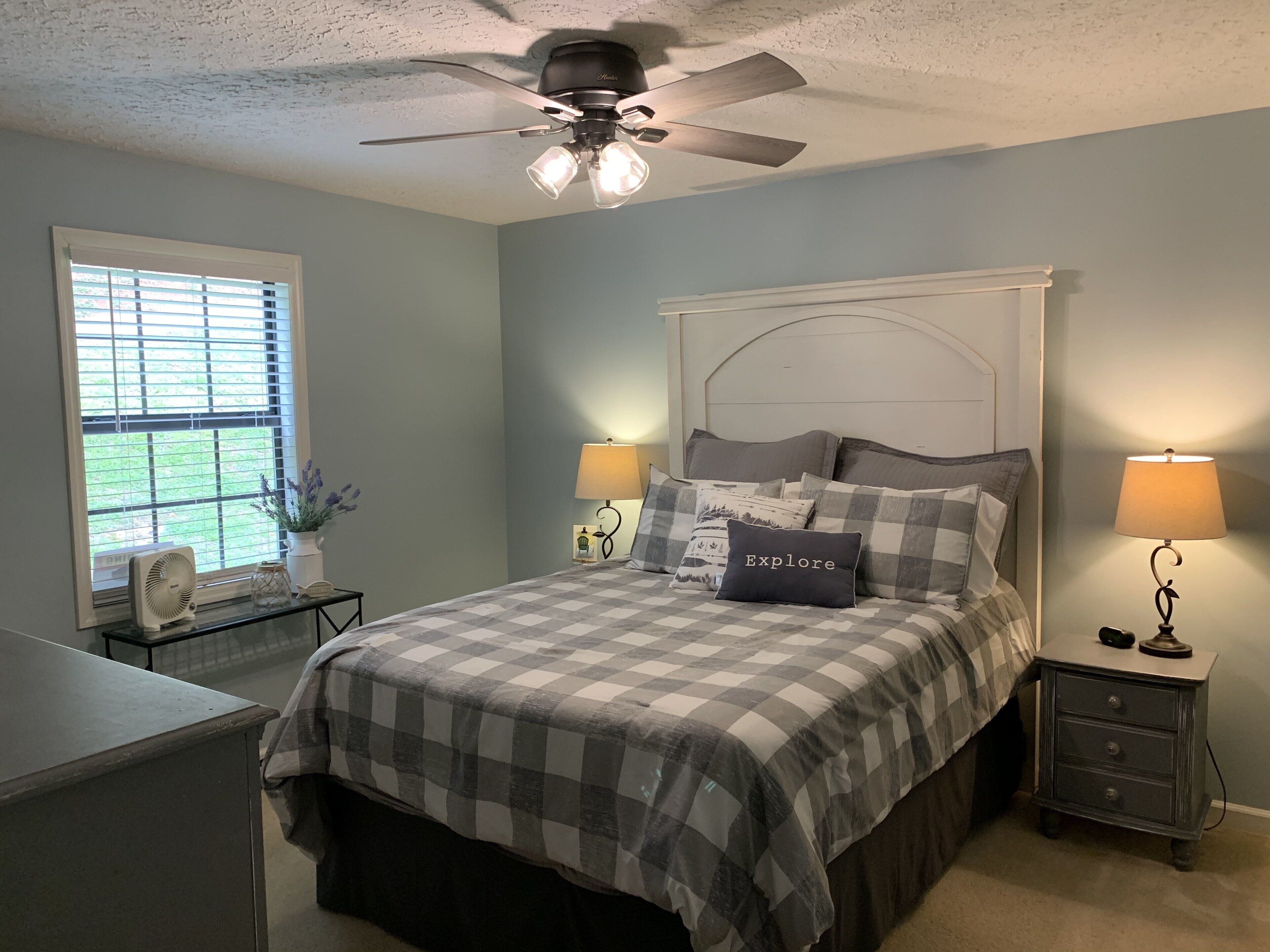 Hiwassee Hideaway - Lakefront, Covered Dock, Quiet Cove, Breathtaking Views...