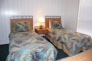 4 bedrooms, free WiFi - THE Hideaway (Gulf Shores)