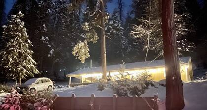 Sequoia National Forest CabinM