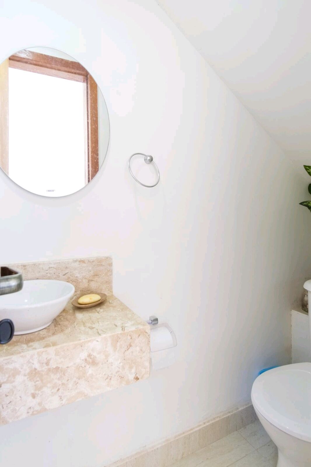 CAPRICORN BEACH SUNRISE FOR UP TO 6 PEOPLE