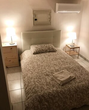 2 habitaciones, tabla de planchar con plancha y wifi gratis