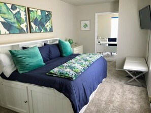 3 habitaciones, escritorio, tabla de planchar con plancha y wifi 