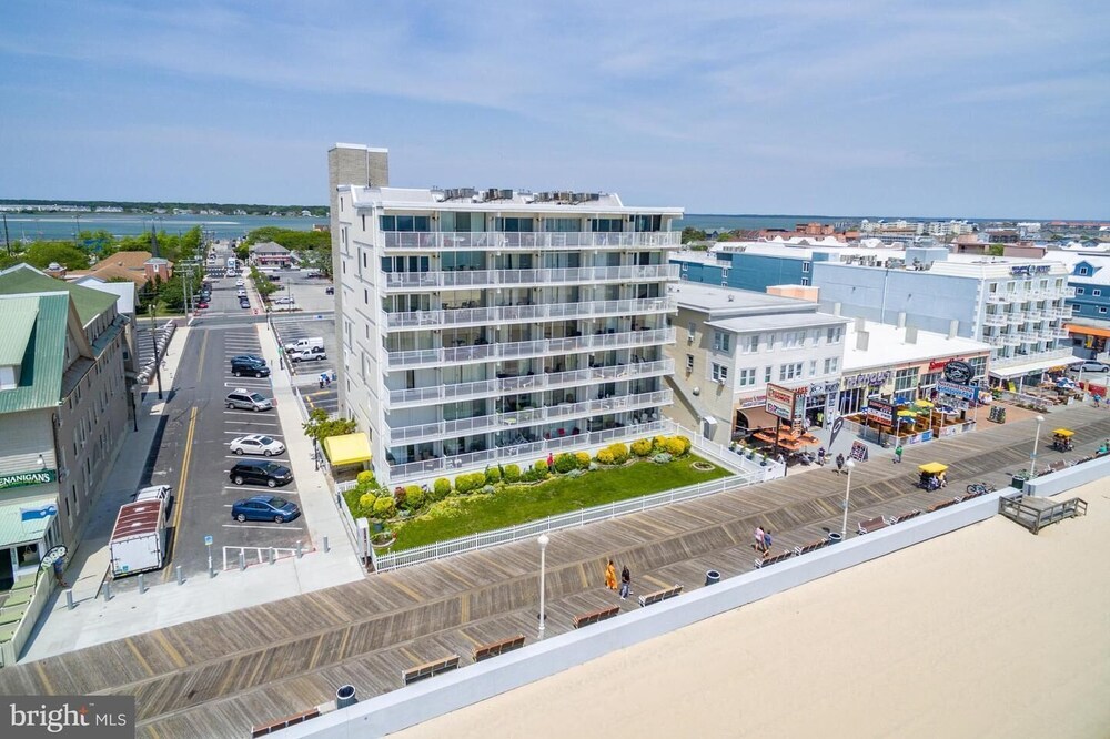 Direct Boardwalk, 1st floor end unit, Ocean front, 4th Street, Ocean City, MD