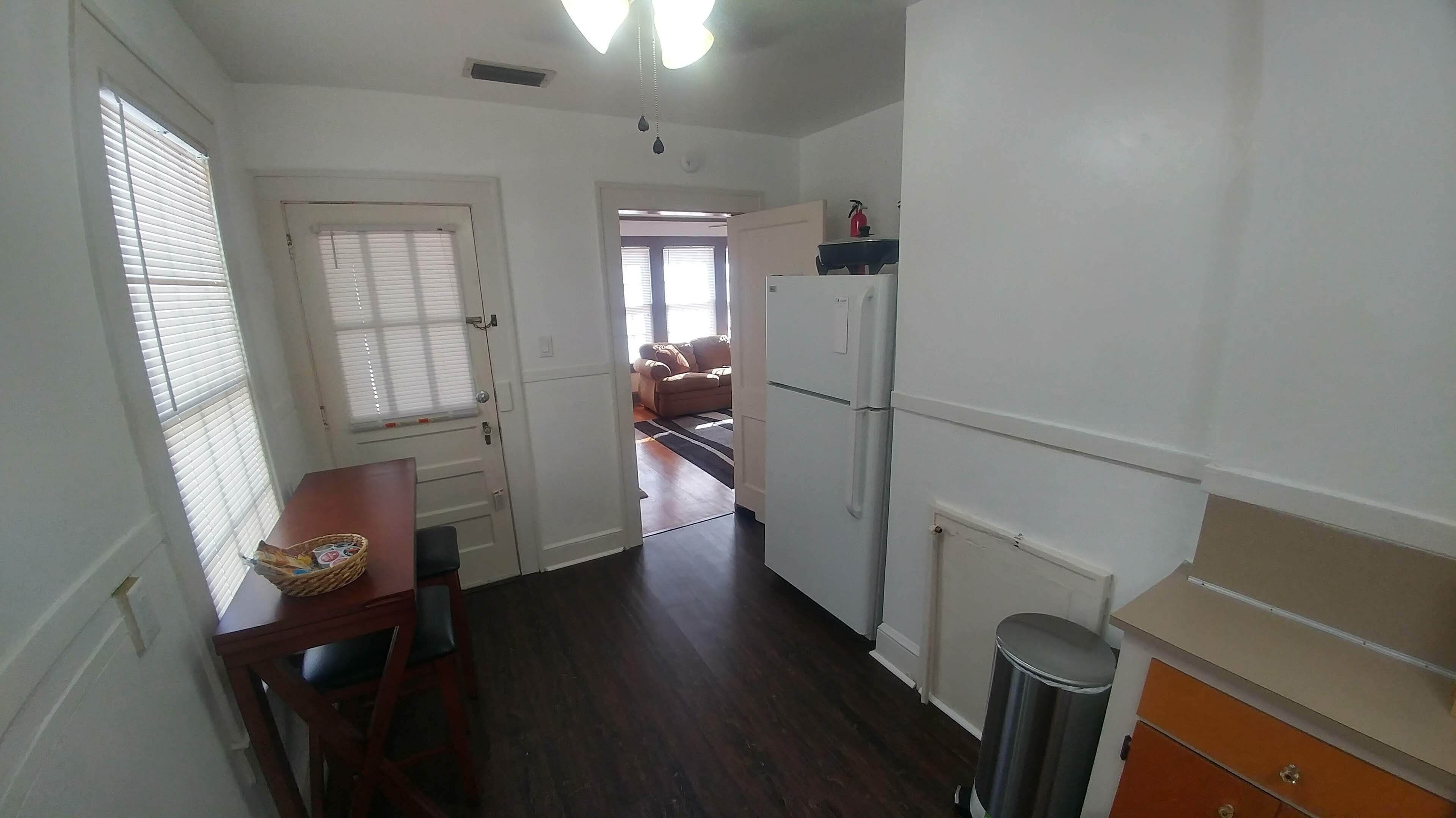 Downtown Upstairs Guesthouse