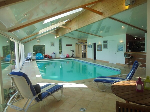 Indoor pool, outdoor pool