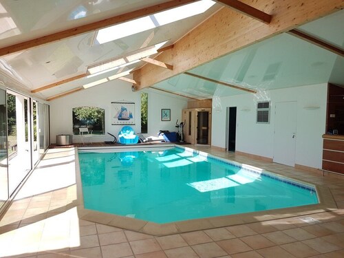 Property for 6 travellers with indoor pool heated all year round
