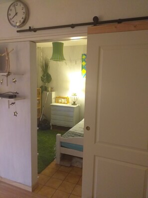 3 soverom, strykejern/-brett, wi-fi og sengetøy