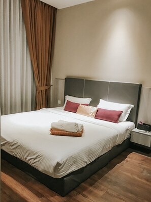 2 室のベッドルーム、WiFi