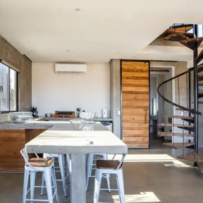 别墅, 2 间卧室, 山景 | 私人厨房 | 厨具/餐具、制冰机