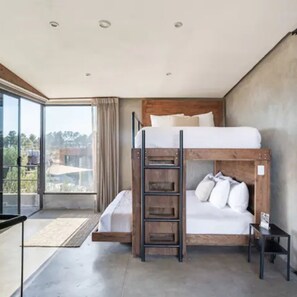 Villa - 2 sovrum - utsikt mot bergen | Minibar, unika möbler, mörkläggningsgardiner och sängkläder