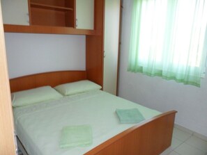 2 bedrooms, free WiFi, bed sheets