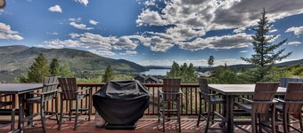 Hilltop Cabin with Million Dollar Lake Views Right by Grand Lake Lodge