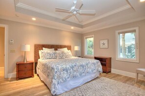 7 Schlafzimmer, Bügeleisen/Bügelbrett, WLAN, Bettwäsche