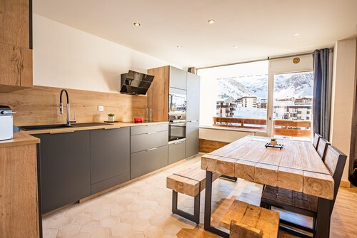 Superb apartment close to the slopes of Lavachet, ideal location!