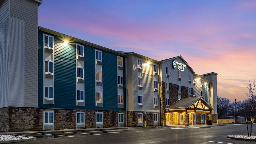 WoodSpring Suites Indianapolis Airport South