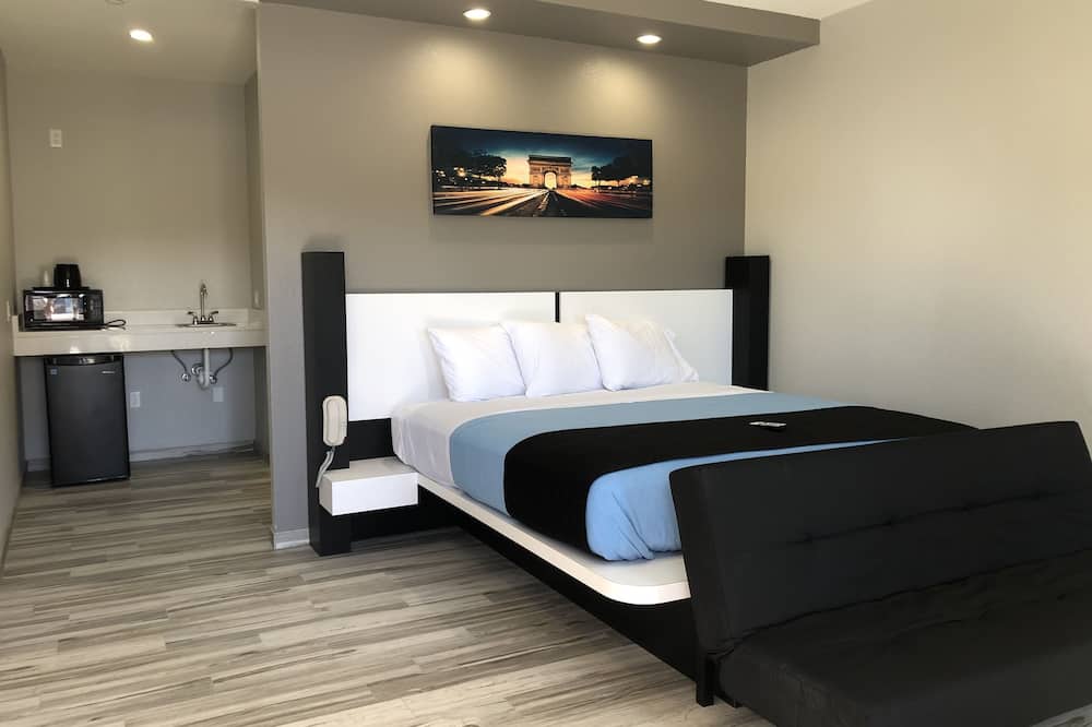 Crystal Inn