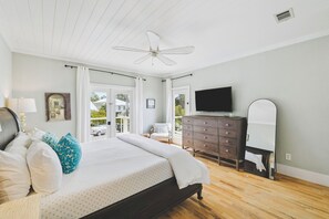 4 Schlafzimmer, Bügeleisen/Bügelbrett, WLAN, Bettwäsche