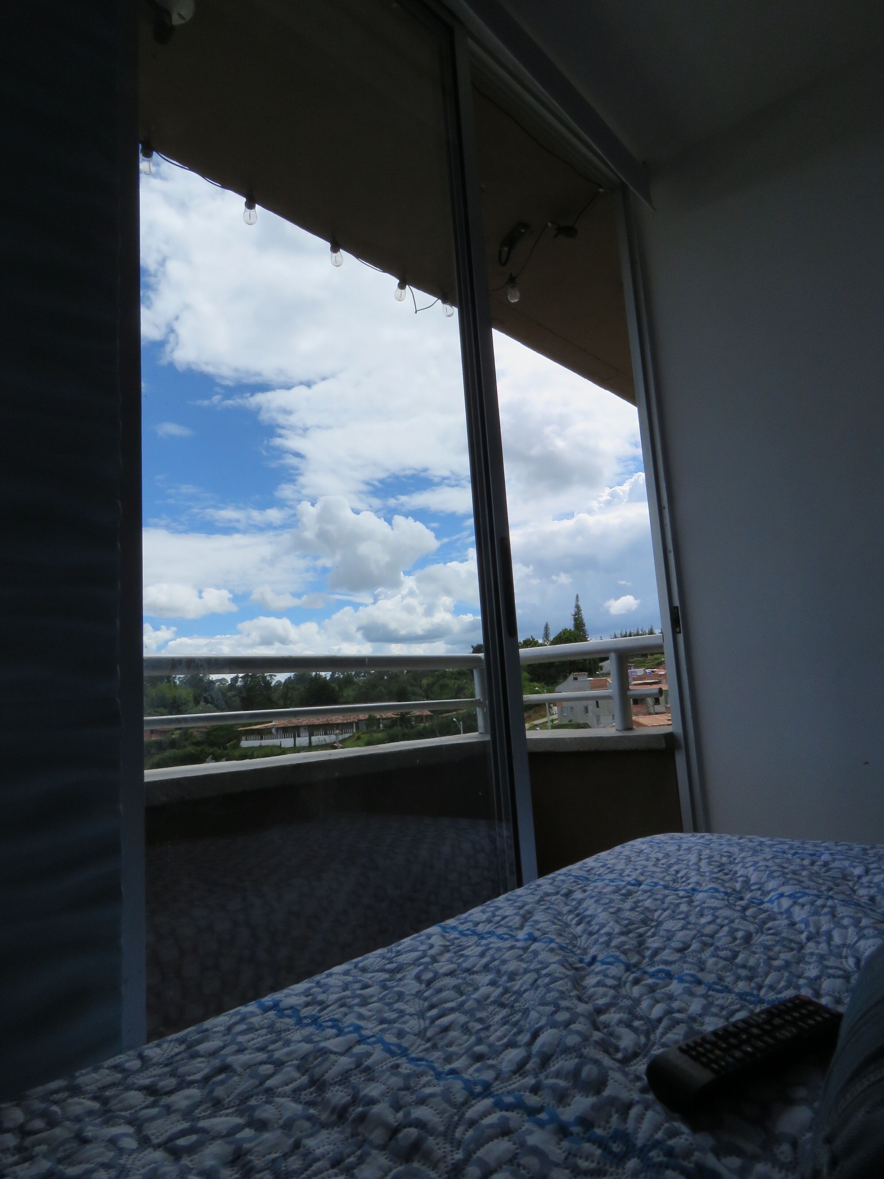 ubicado en el ingreso de Marinilla zona plana, excelente trasporte