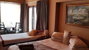 1 bedroom, WiFi, bed sheets