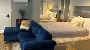 1 bedroom, desk, iron/ironing board, free WiFi