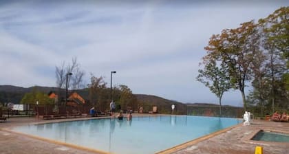 Grand Deluxe Suite mit umfassendem Service im Westgate Smoky Mountain Resort