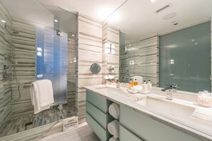 Condo, 1 Bedroom | Bathroom | Towels - Lrmb - W South Beach #22 Northeast Full Oceanfront & Pool View (Miami Beach)