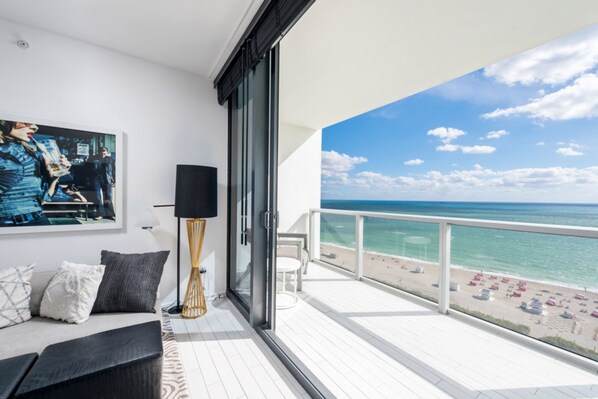 Kondominium, 1 kamar tidur | Balkon