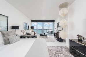 1 chambre, décoration personnalisée, ameublement personnalisé