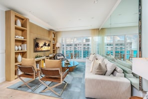 Apartment, 3 Schlafzimmer | Wohnzimmer