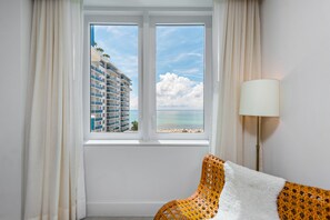 3 bedrooms, individually decorated, individually furnished - Lrmb - Eco-hotel #7 East Oceanfront & Pool View (Miami Beach)