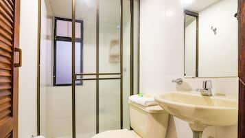 Shower, towels, soap, shampoo