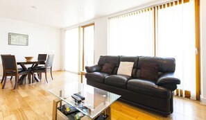 TV, offices - Grande Central Sandyford (Dublin)