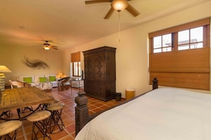 Casa, 3 habitaciones | 3 habitaciones, decoración personalizada y muebles diferentes