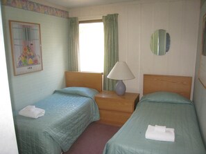 Apartment, Mehrere Betten, eigener Pool, Bergblick | Kostenloses WLAN