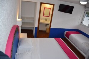 Individually furnished, desk, blackout drapes, free WiFi - Hotel Pachuca Inn (Pachuca)