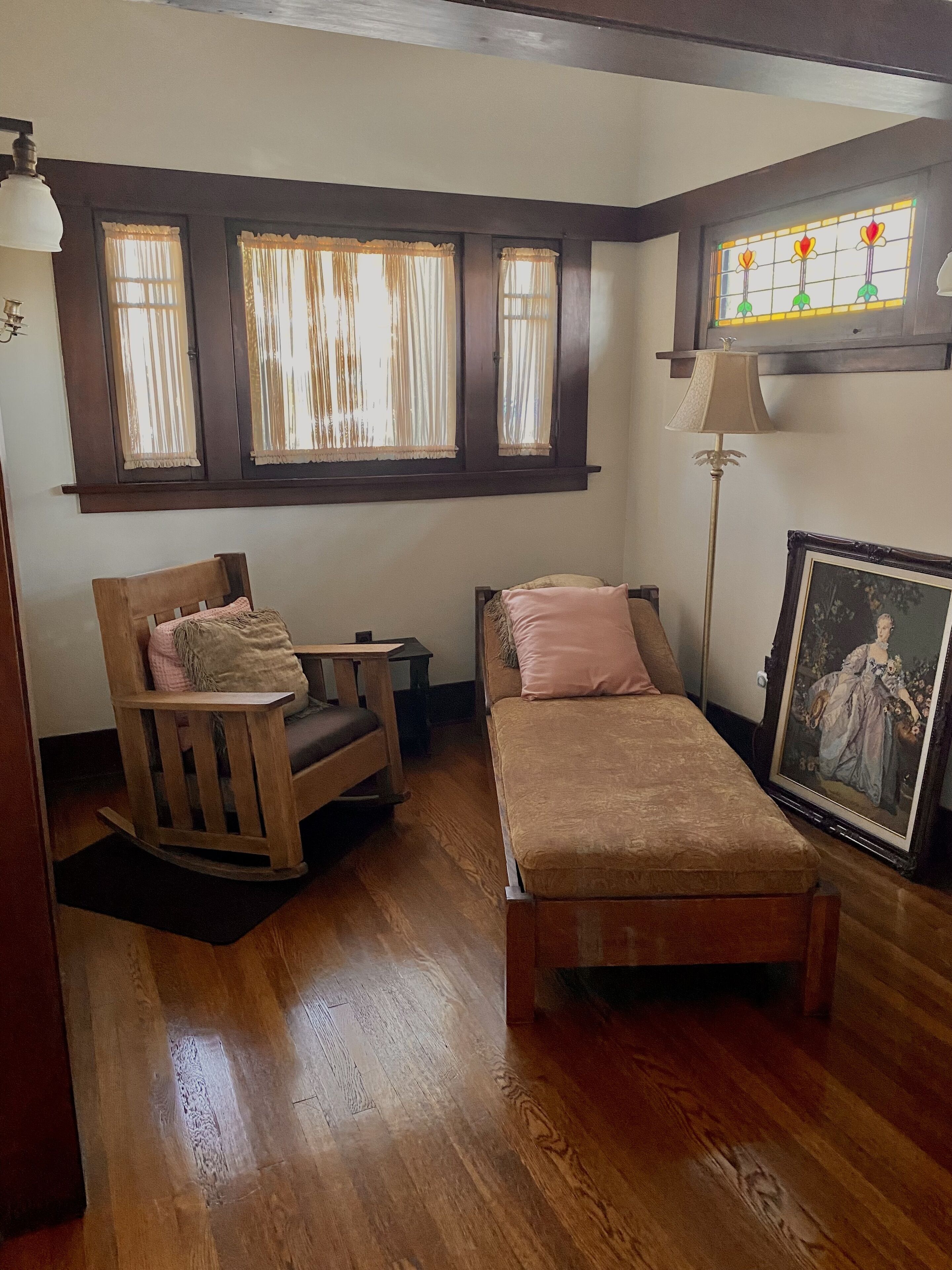 Old Pasadena, Pasadena California Historic Craftsman Bungalow 
Rose Bowl Parade 