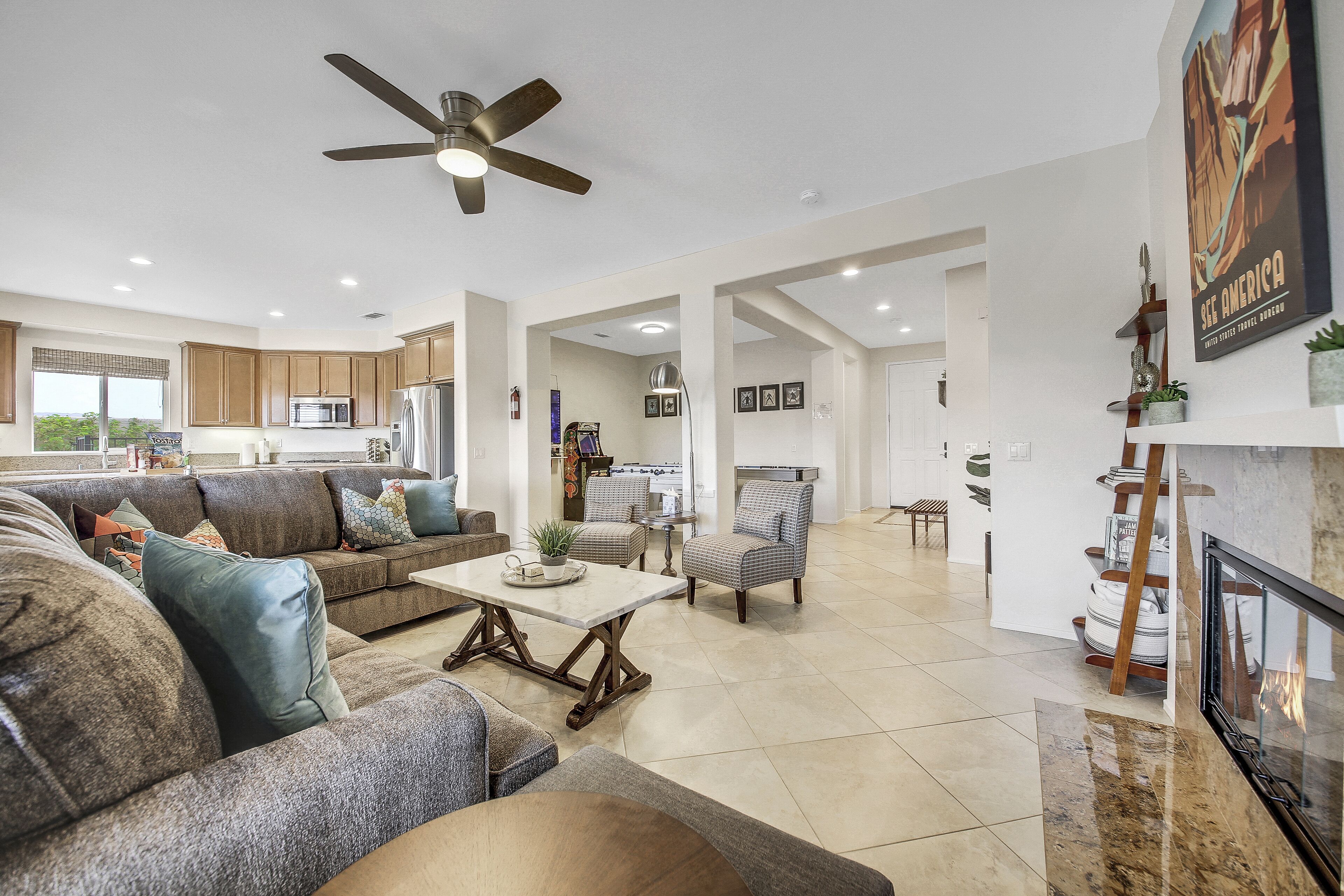 SECLUDED PRIVATE GOLF/POOL HOME with GAME ROOM