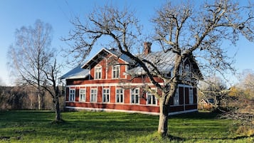 House | Exterior