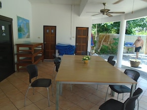 Daily buffet breakfast (THB 150 per person)