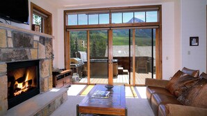 Interior - Snowmass Villa, Walk to slopes, Hot tub! (Crested Butte)