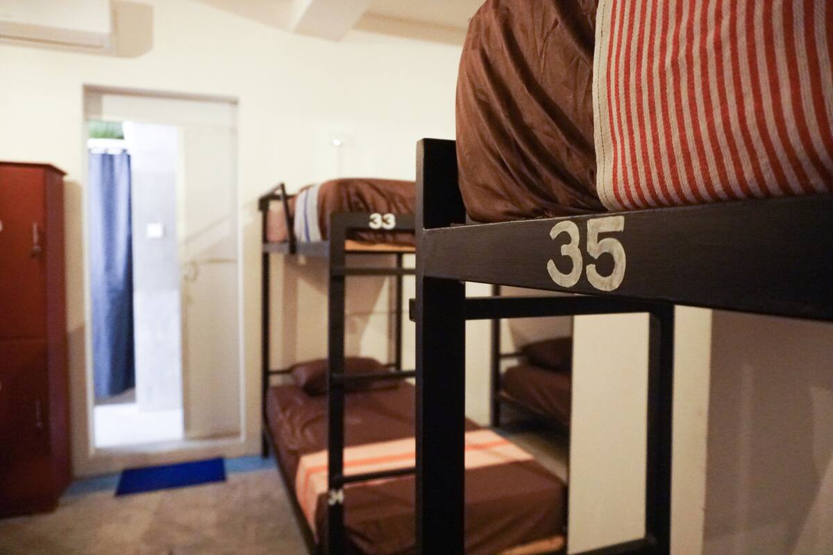 Standard Shared Dormitory | In-room safe, WiFi (free), bed sheets