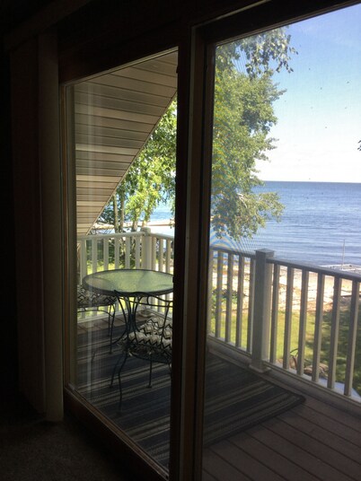 Holiday Lodge on Green Bay